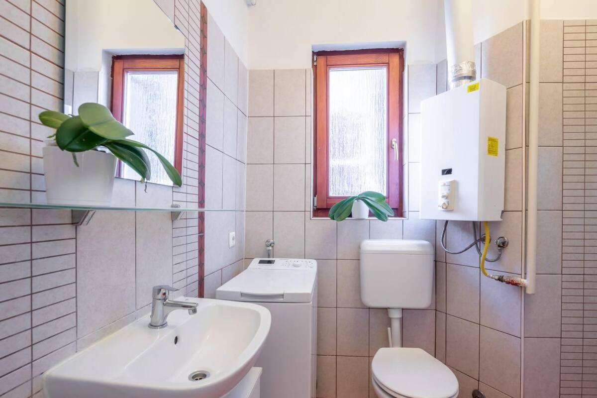 בודפשט Vamhaz Boulevard Apartments מראה חיצוני תמונה