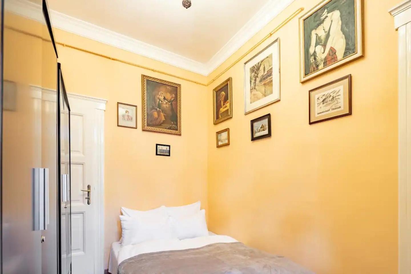 בודפשט Vamhaz Boulevard Apartments מראה חיצוני תמונה